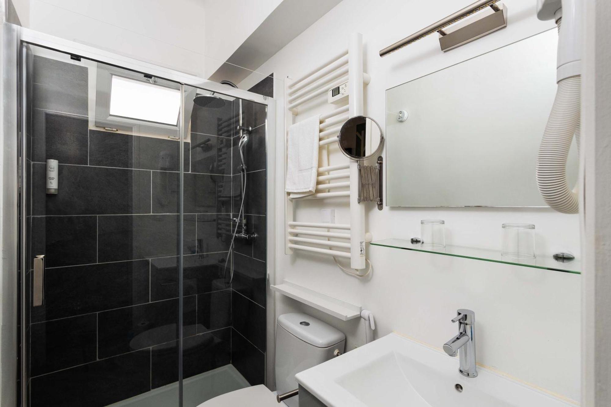 L'Oasis Hotel Fréjus Szoba fotó